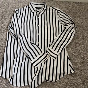 White and black striped blouse